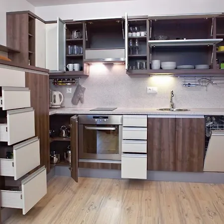 Enzo C 103 Chopok Juh *