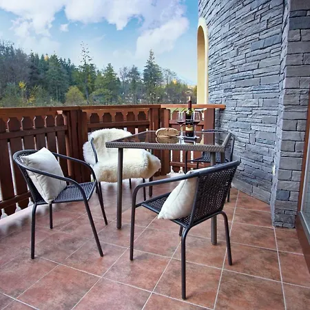 Enzo C 103 Chopok Juh * Tale